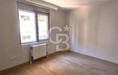 KADIKÖY CADDEBOSTAN GÜLİSTAN SOKAK KİRALIK 136m2 3+1 YENİ VE OTURUMA HAZIR DAİRE FIRSATI