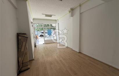Etimesgut Merkez Çarşıda Cadde Üzeri 45 m2'lik Kiralık Dükkan