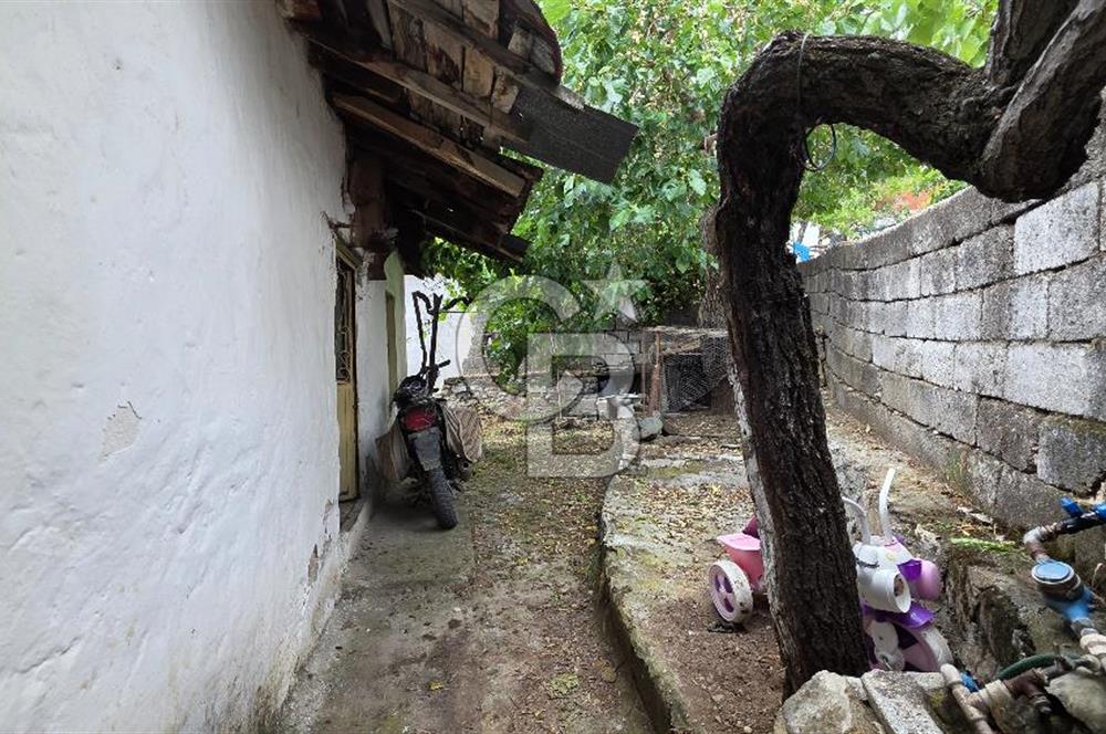 Balıkesir Burhaniye Kuyumcu'da Satılık Müstakil Ev