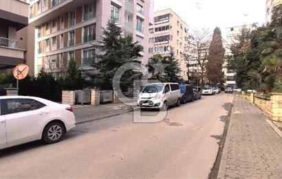 KADIKÖY CADDEBOSTAN GÜLİSTAN SOKAK KİRALIK 136m2 3+1 YENİ VE OTURUMA HAZIR DAİRE FIRSATI