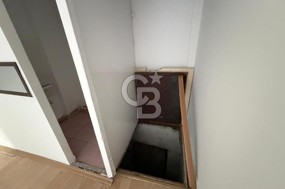 Etimesgut Merkez Çarşıda Cadde Üzeri 56 m2'lik Kiralık Dükkan