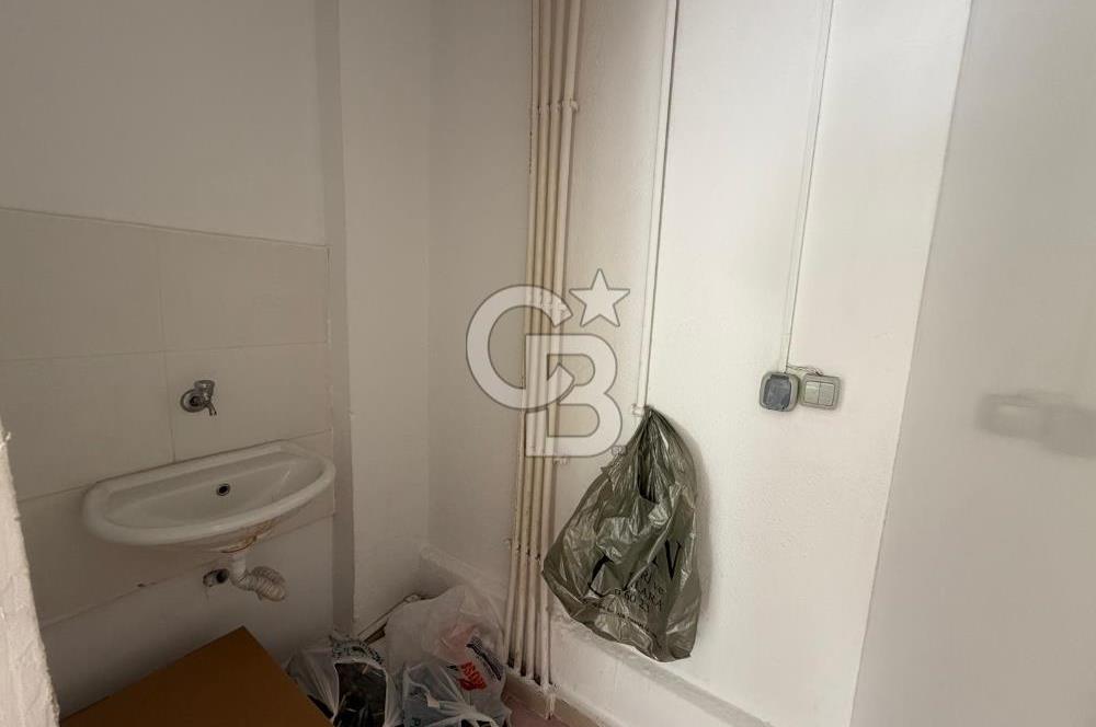 Etimesgut Merkez Çarşıda Cadde Üzeri 45 m2'lik Kiralık Dükkan