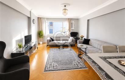Kağıthane Gürselde Satılık Geniş 3+1 Merkezi Daire