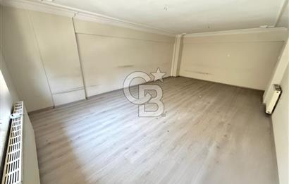 Nazilli Cumhuriyet Mah. Cadde Üzeri Satılık 3+1 / 250 M² Daire