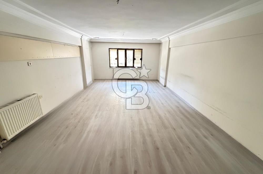 Nazilli Cumhuriyet Mah. Cadde Üzeri Satılık 3+1 / 250 M² Daire