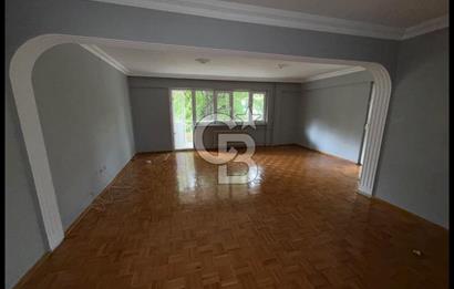 PEMBE ÇARŞI DİBİNDE KİRALIK DAİRE