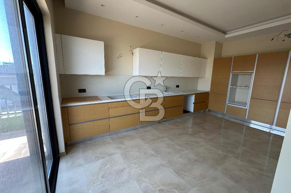 Nilüfer Balat EndülüsPark'ta Ön Cephe Kiralık 4+1 Köşe Dubleks