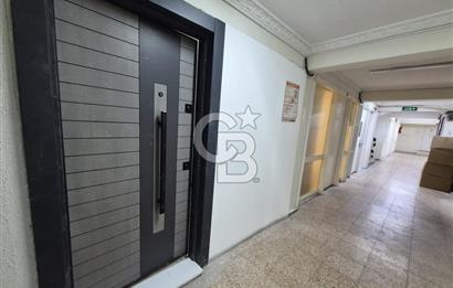 Karşıyaka Çarşı Sıfır Tadilatlı Prestijli Ofis 