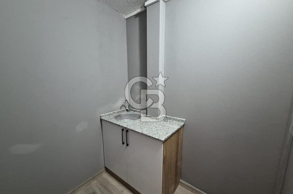 Karşıyaka Çarşı Sıfır Tadilatlı Prestijli Ofis 