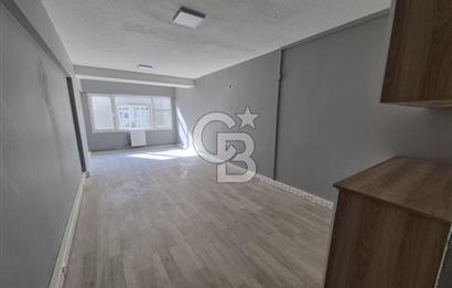 Karşıyaka Çarşı Sıfır Tadilatlı Prestijli Ofis 
