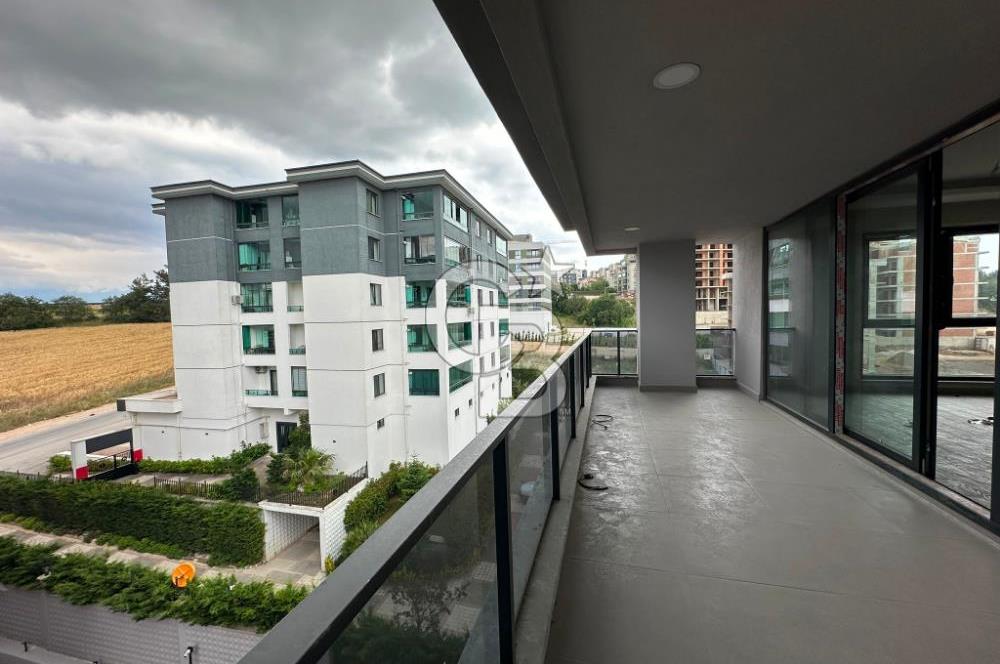 COLDWELL BANKER SILVER'DAN ZER KAYAPA'DA SATILIK 3+1 DAİRE
