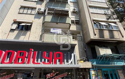 Nazilli Cumhuriyet Mah. Cadde Üzeri Satılık 3+1 / 250 M² Daire