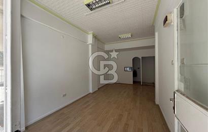 Etimesgut Merkez Çarşıda Cadde Üzeri 45 m2'lik Kiralık Dükkan