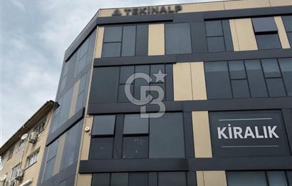 Narlıderenin En İşlek Caddesinde Kiralık Ofis