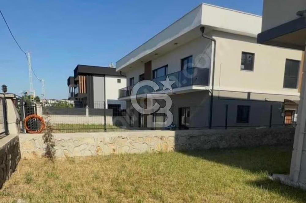 BAŞİSKELE YENİKÖY'DE BAHÇELİ 2+1 SATILIK DAİRE