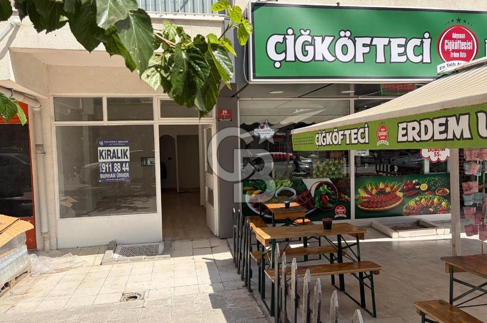Etimesgut Merkez Çarşıda Cadde Üzeri 45 m2'lik Kiralık Dükkan