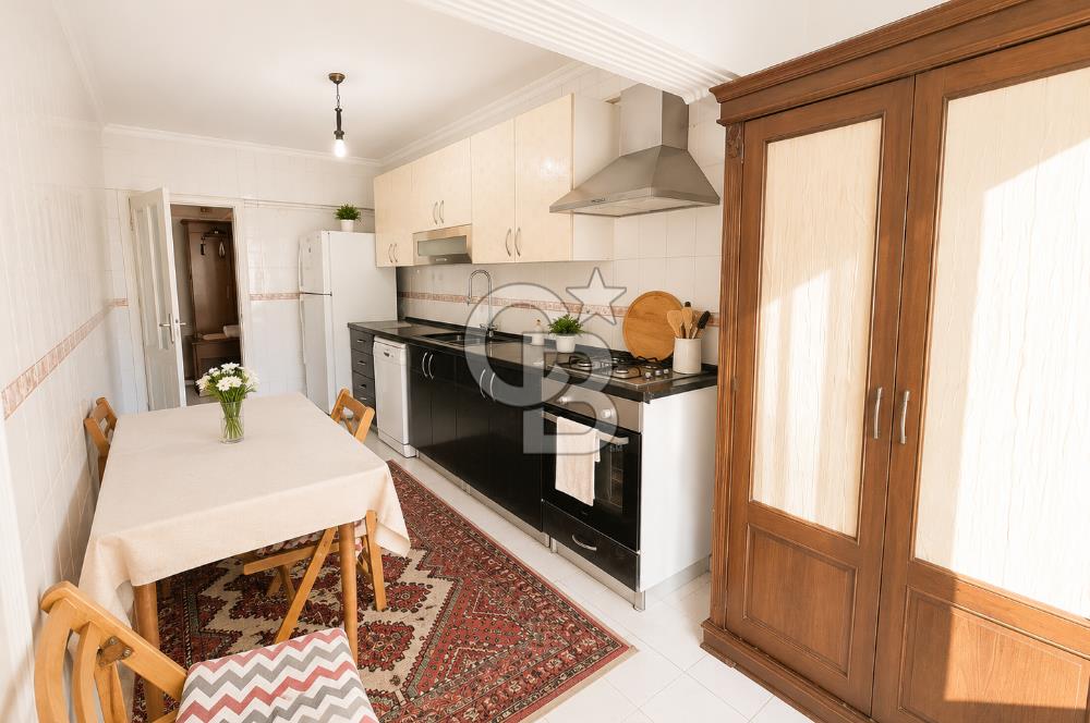 Kağıthane Gürselde Satılık Geniş 3+1 Merkezi Daire