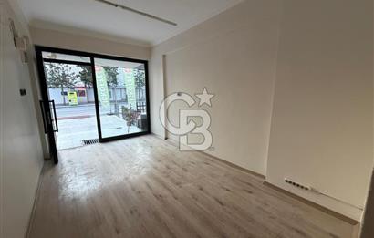 Etimesgut Merkez Çarşıda Cadde Üzeri 56 m2'lik Kiralık Dükkan