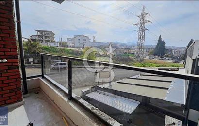 ARAÇ TAKASINA UYGUN YEŞİLYURT'TA SATILIK 1+1 DAİRE