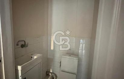 Etimesgut Merkez Çarşıda Cadde Üzeri 56 m2'lik Kiralık Dükkan