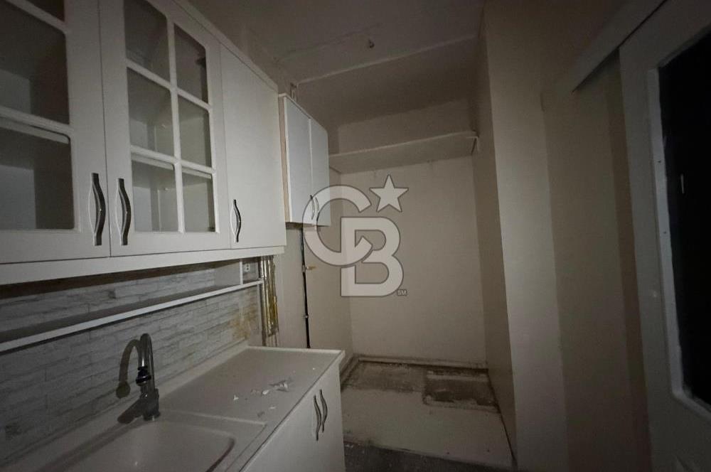 Etimesgut Merkez Çarşıda Cadde Üzeri 56 m2'lik Kiralık Dükkan