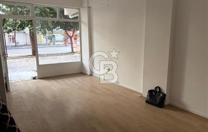 Etimesgut Merkez Çarşıda Cadde Üzeri 56 m2'lik Kiralık Dükkan