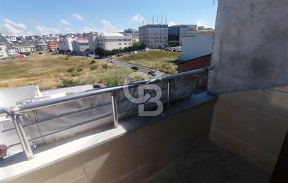 ARNAVUTKÖY KARLIBAYIR DA BELEDİYE KARŞISI KİRALIK DUBLEKS DAİRE
