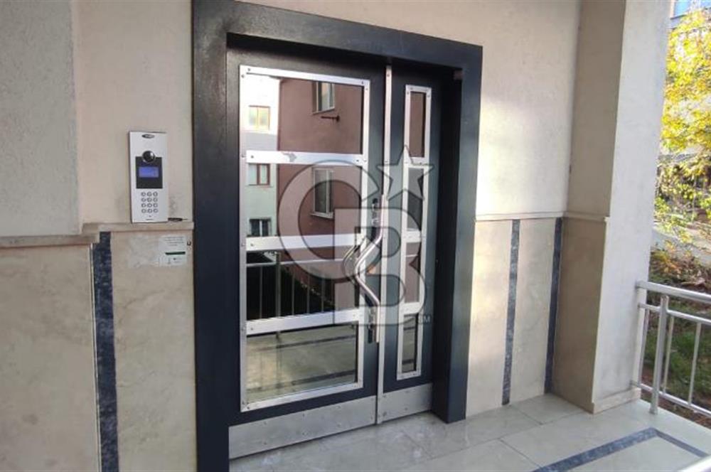 YUNUS EMRE ANA CADDEDE 5+2 ASANSÖRLÜ MUHTEŞEM KONUMA SAHİP