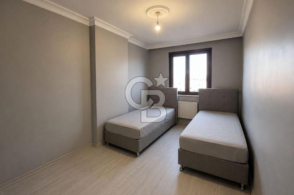 YUNUS EMRE ANA CADDEDE 5+2 ASANSÖRLÜ MUHTEŞEM KONUMA SAHİP