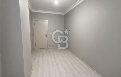YUNUS EMRE ANA CADDEDE 5+2 ASANSÖRLÜ MUHTEŞEM KONUMA SAHİP