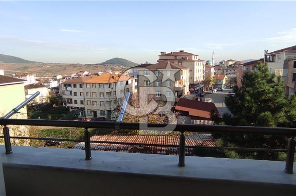 YUNUS EMRE ANA CADDEDE 5+2 ASANSÖRLÜ MUHTEŞEM KONUMA SAHİP