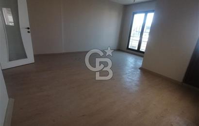 ARNAVUTKÖY KARLIBAYIR DA BELEDİYE KARŞISI KİRALIK DUBLEKS DAİRE