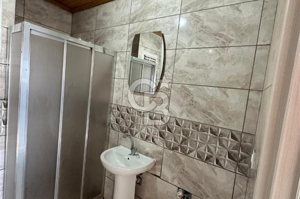 YUNUS EMRE ANA CADDEDE 5+2 ASANSÖRLÜ MUHTEŞEM KONUMA SAHİP