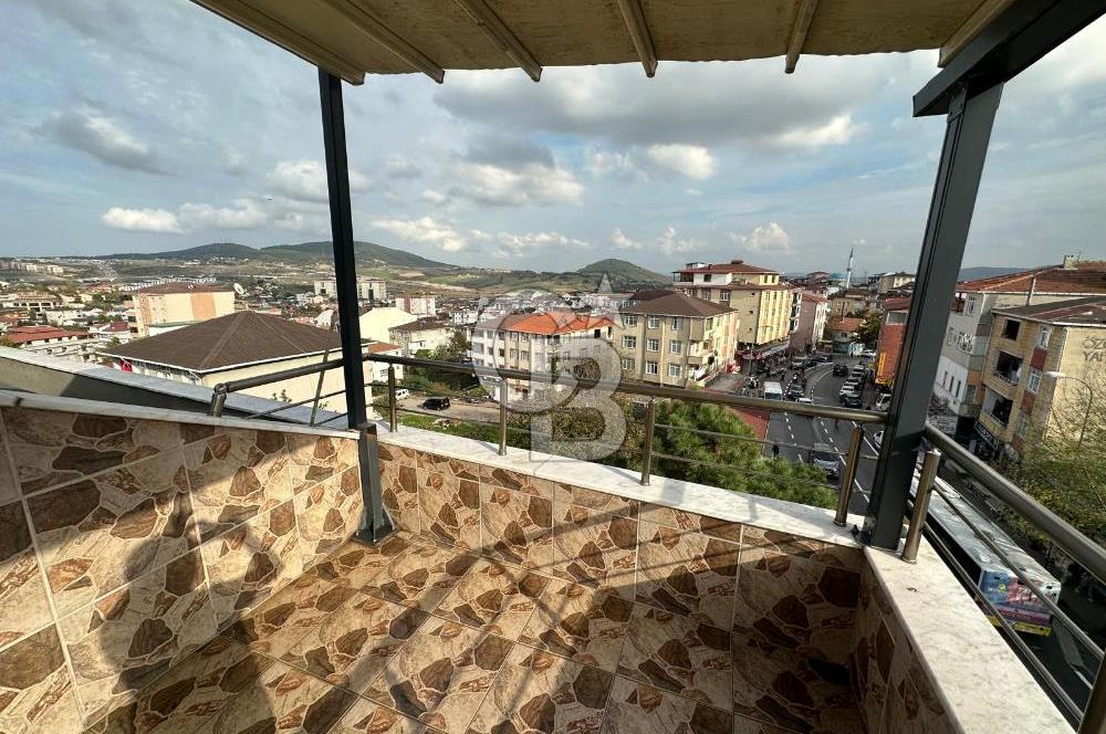 YUNUS EMRE ANA CADDEDE 5+2 ASANSÖRLÜ MUHTEŞEM KONUMA SAHİP