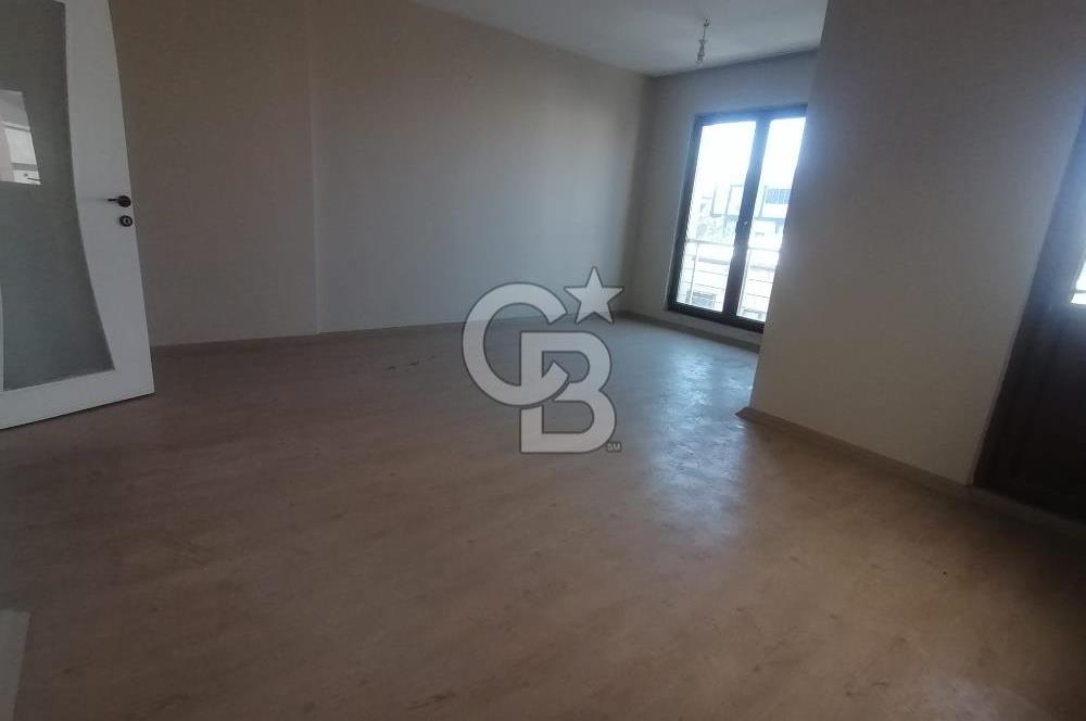 ARNAVUTKÖY KARLIBAYIR DA BELEDİYE KARŞISI KİRALIK DUBLEKS DAİRE