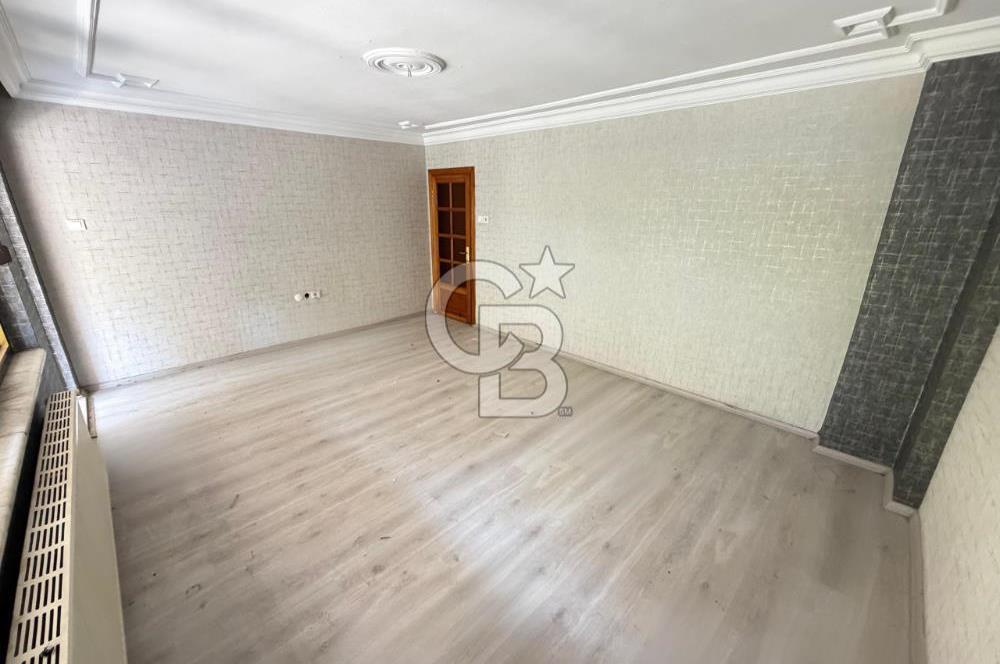 Nazilli Cumhuriyet Mah. Cadde Üzeri Satılık 3+1 / 250 M² Daire