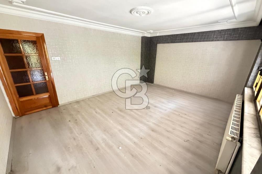 Nazilli Cumhuriyet Mah. Cadde Üzeri Satılık 3+1 / 250 M² Daire