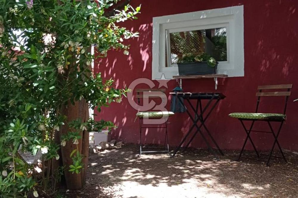 AYVALIK MERKEZDE KİRALIK MÜSTAKİL RUM EVİ