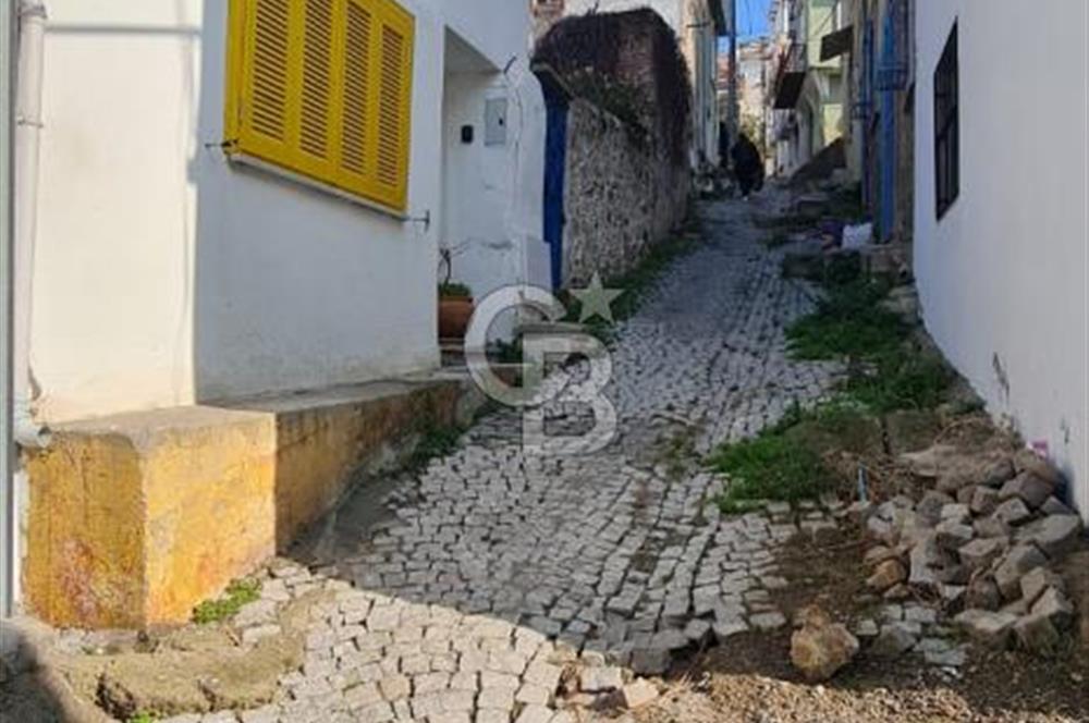 AYVALIK MERKEZDE KİRALIK MÜSTAKİL RUM EVİ