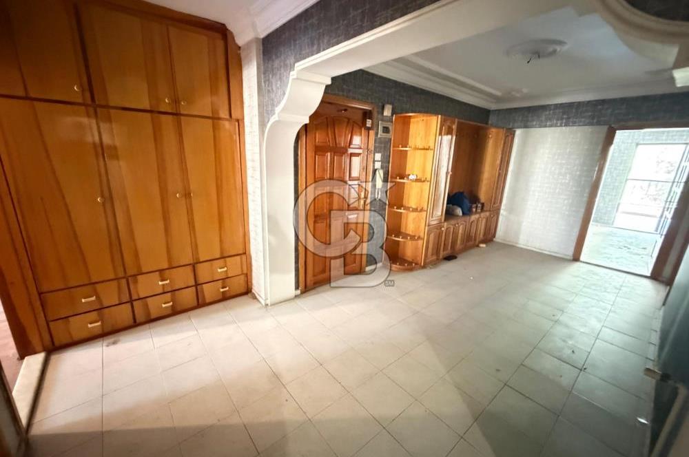 Nazilli Cumhuriyet Mah. Cadde Üzeri Satılık 3+1 / 250 M² Daire
