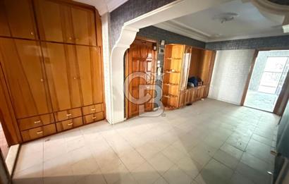 Nazilli Cumhuriyet Mah. Cadde Üzeri Satılık 3+1 / 250 M² Daire