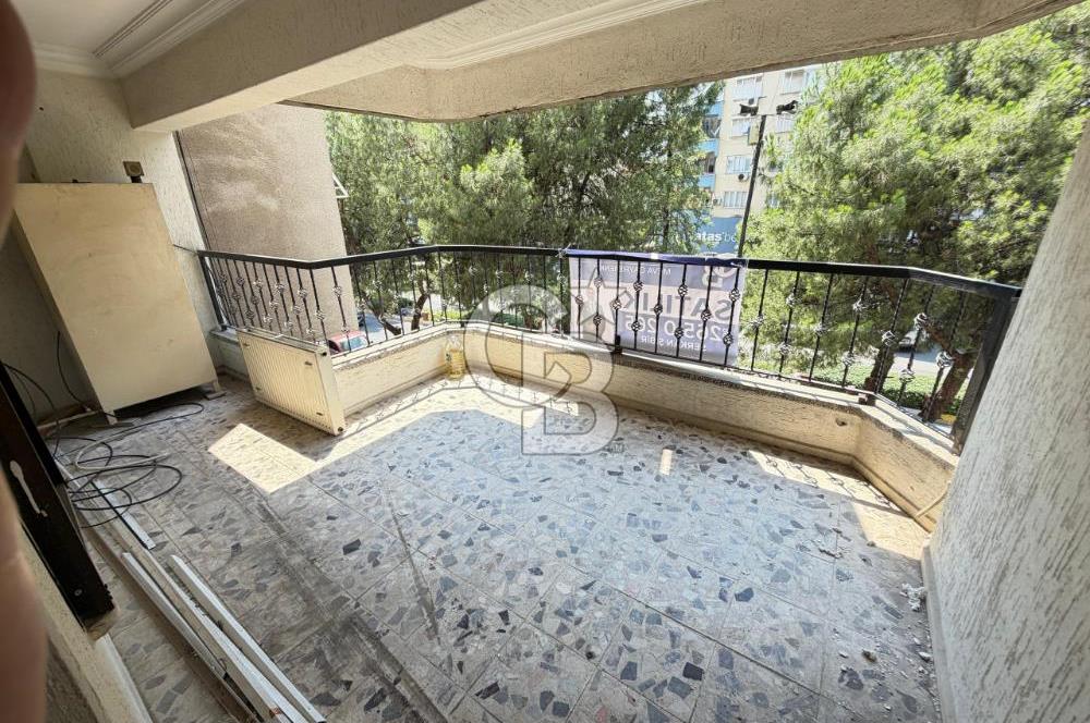 Nazilli Cumhuriyet Mah. Cadde Üzeri Satılık 3+1 / 250 M² Daire