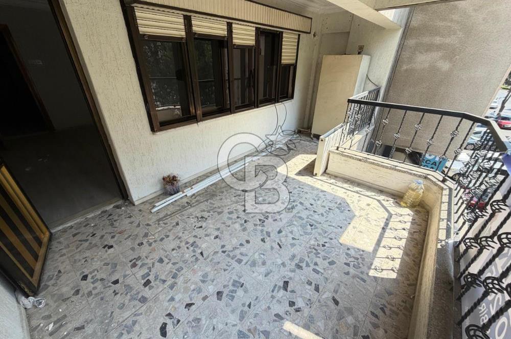 Nazilli Cumhuriyet Mah. Cadde Üzeri Satılık 3+1 / 250 M² Daire