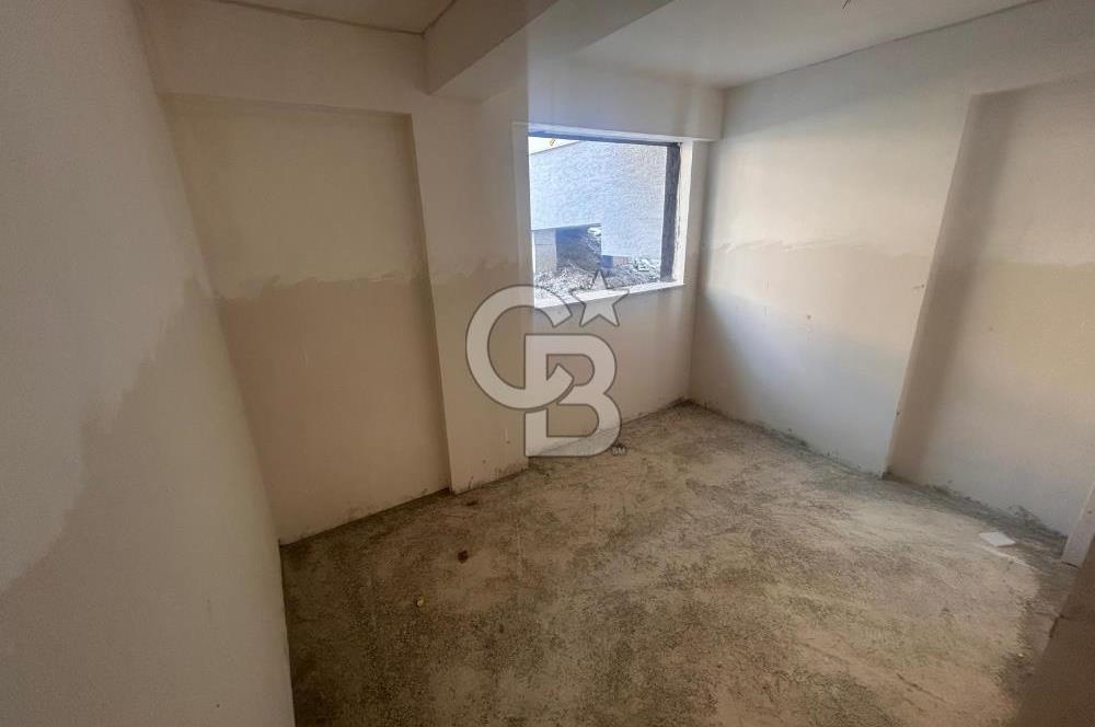 CB AKADEMİ DERİNCE SIRRIPAŞA MAH. BAHÇE DUBLEKS 3+1 DAİRE