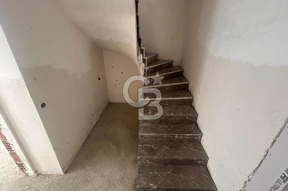 CB AKADEMİ DERİNCE SIRRIPAŞA MAH.BAHÇE DUBLEKS SATILIK 2+1 DAİRE