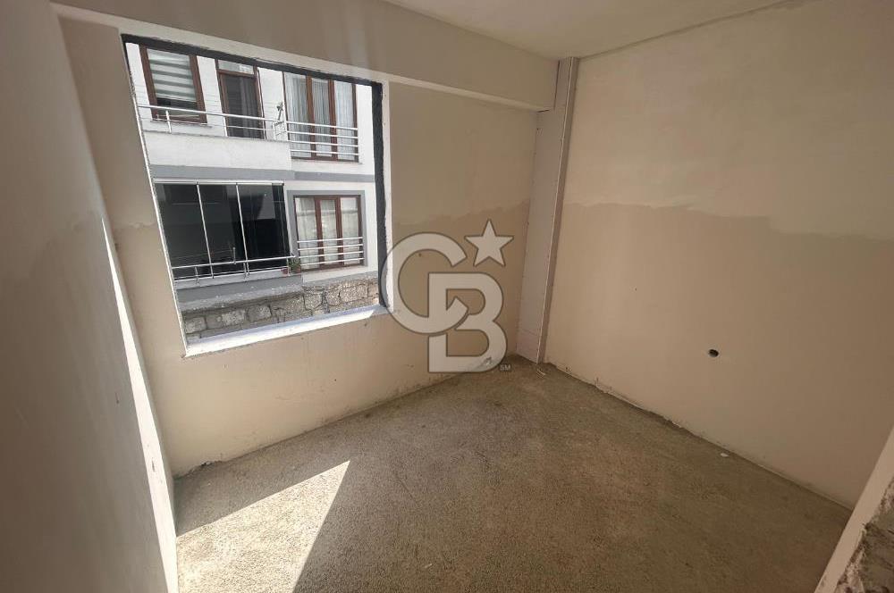 CB AKADEMİ DERİNCE SIRRIPAŞA MAH.BAHÇE DUBLEKS SATILIK 2+1 DAİRE