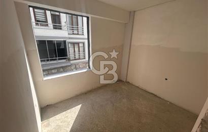 CB AKADEMİ DERİNCE SIRRIPAŞA MAH.BAHÇE DUBLEKS SATILIK 2+1 DAİRE