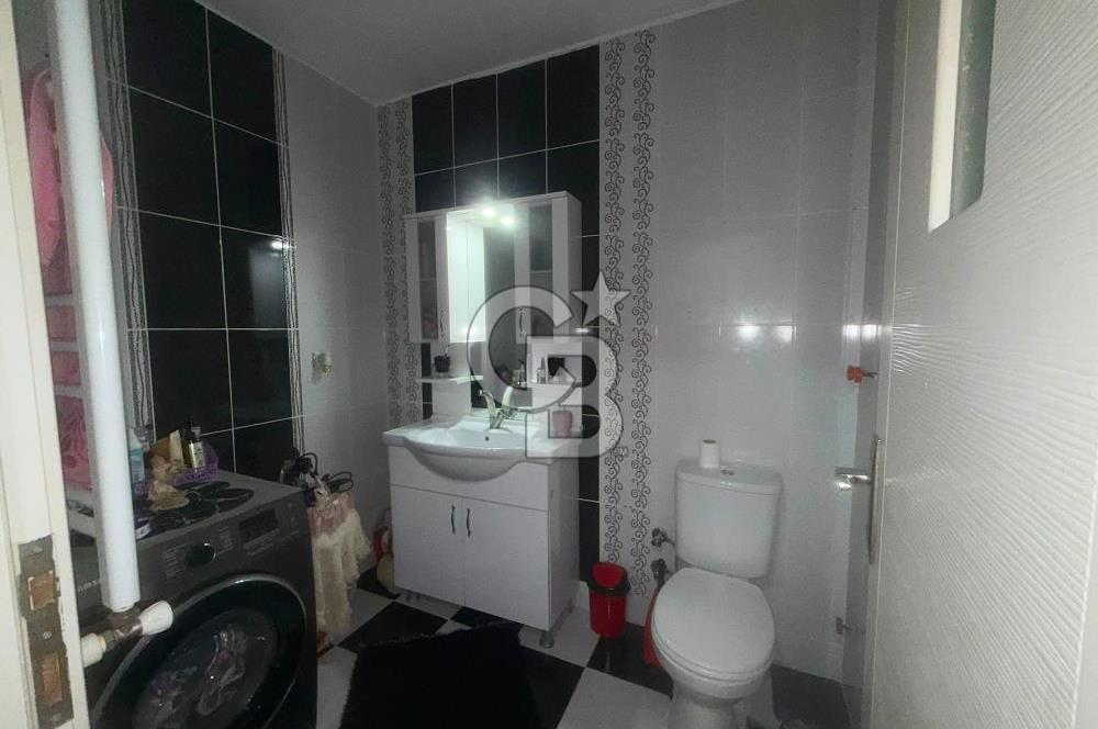 ÇİĞLİDE SATILIK BAHÇELİ 2+1 DAİRE 