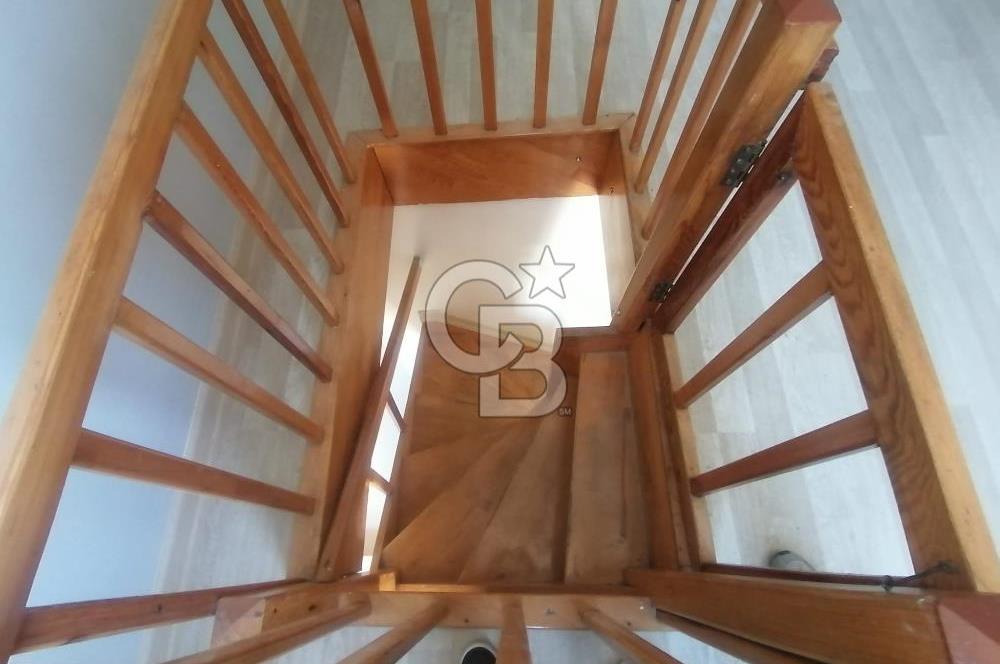 ARNAVUTKÖY KARLIBAYIR DA BELEDİYE KARŞISI KİRALIK DUBLEKS DAİRE