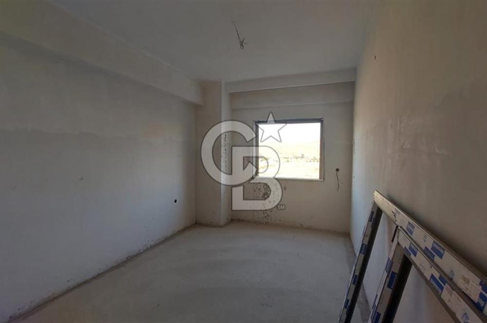 MENEMEN GAZİ MAHALLESİN'DE CB İYA'DAN SATILIK LÜKS 2+1 DAİRE